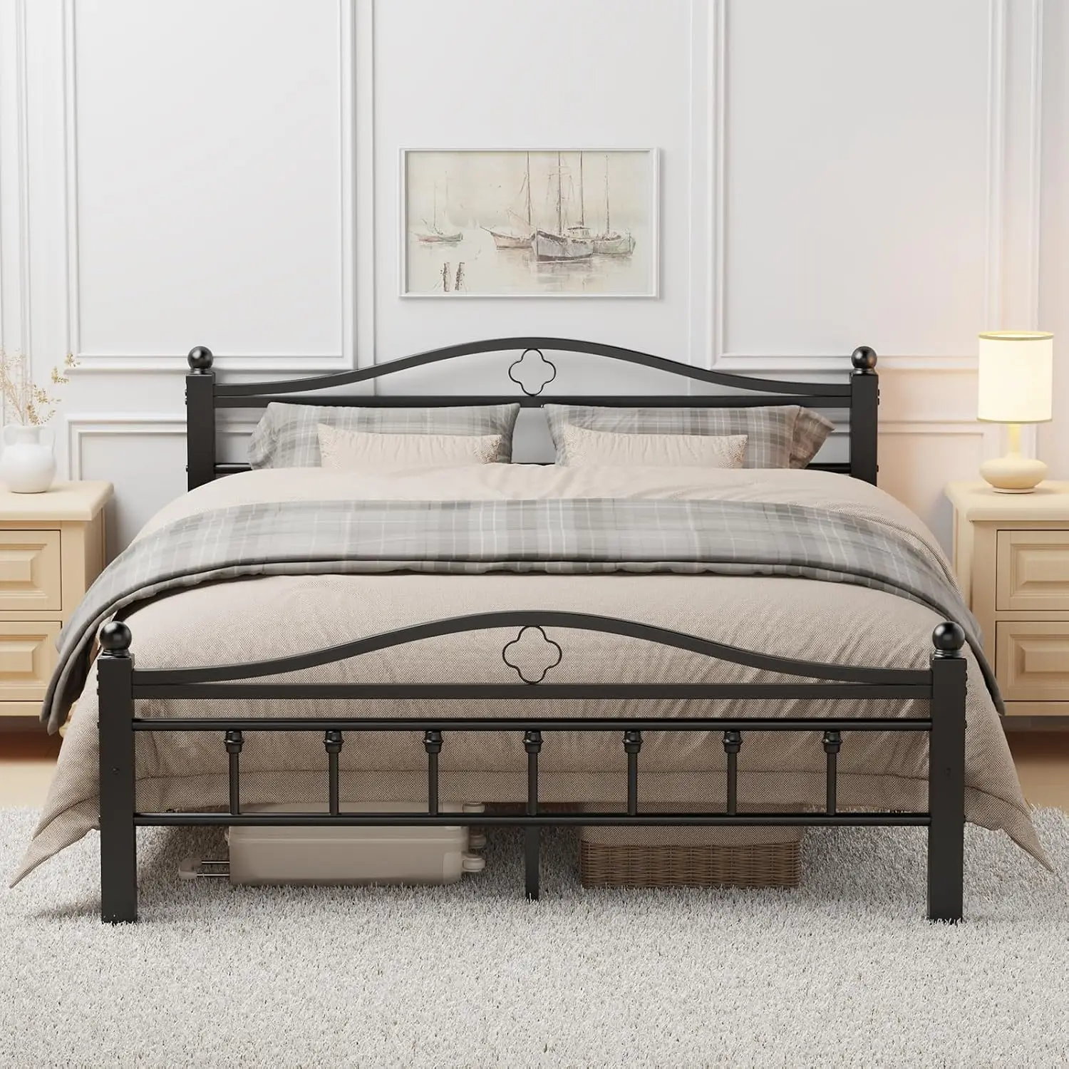 Canopy Bed Frame Metal Queen - クイーンサイズの金属製ベッドフレーム（ヘッドボード付き） | 1500ポンドの耐荷重、フットボード付き、ボックススプリング不要、静音、ベッド下12インチのスペース。