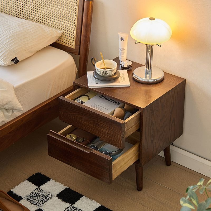 木製ベッドサイドテーブルヴィンテージナイトスタンド高級寝室ナ - Solid Wood Nightstand 2 Drawers のレビューと価格